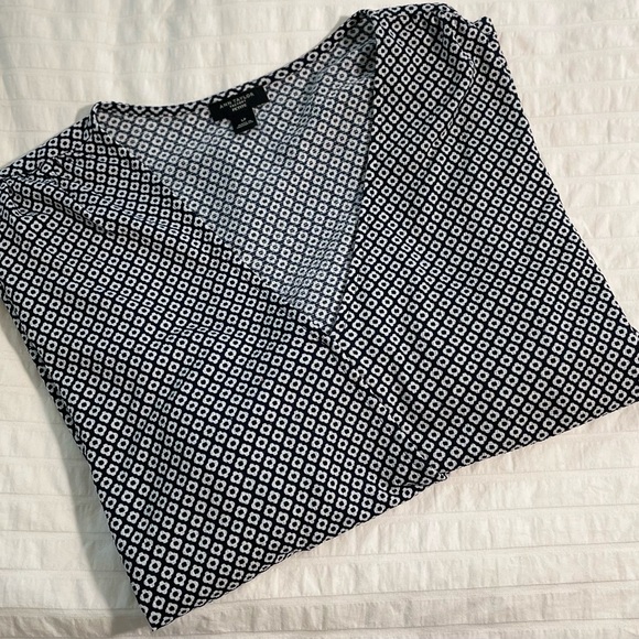 Ann Taylor Factory Navy and White Patterned Peplum Blouse - Picture 2 of 4